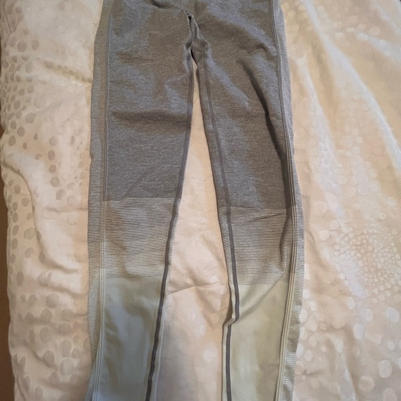 Gymshark amplify leggings seafoam/gray - Picture 4 of 6